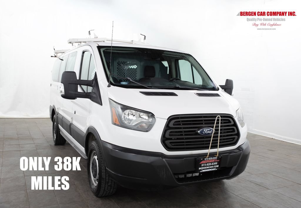 Used 2016 Ford Transit 150 130 Low Roof RWD image 1