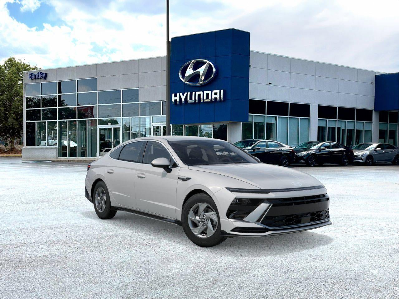 New 2026 Hyundai Sonata SE FWD image 2