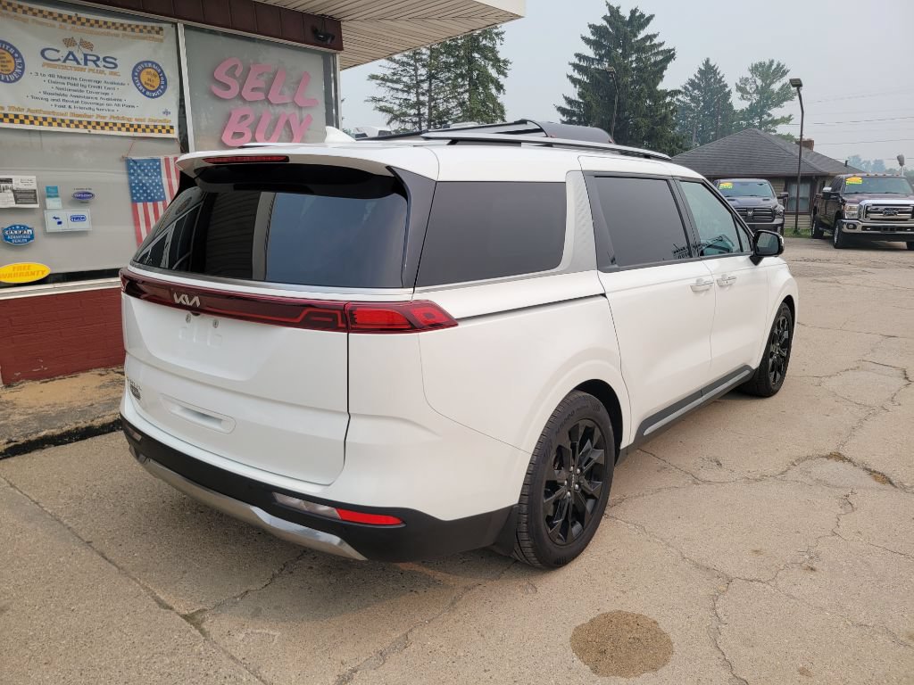 Used 2023 Kia Carnival SX Prestige FWD image 5