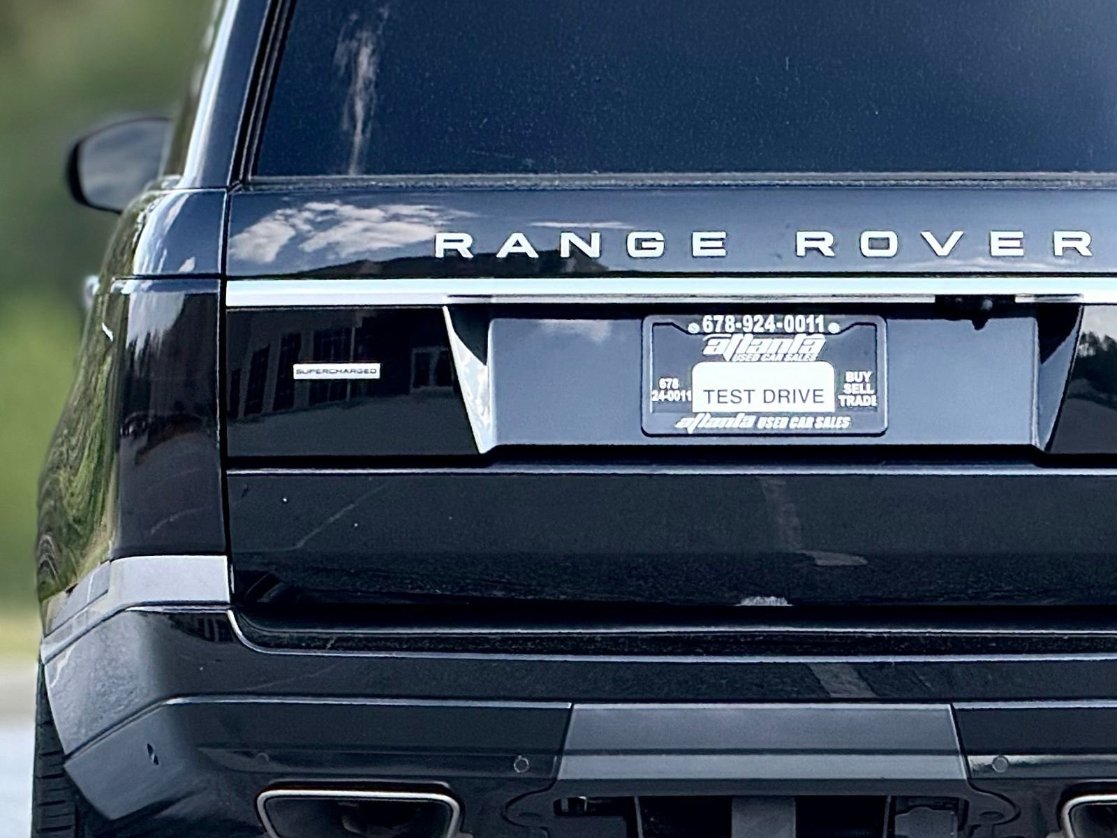 Used 2018 Land Rover Range Rover Supercharged image 16