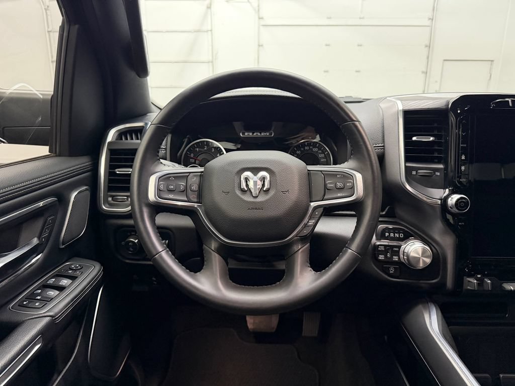 Used 2023 RAM 1500 Laramie AWD/4WD image 22