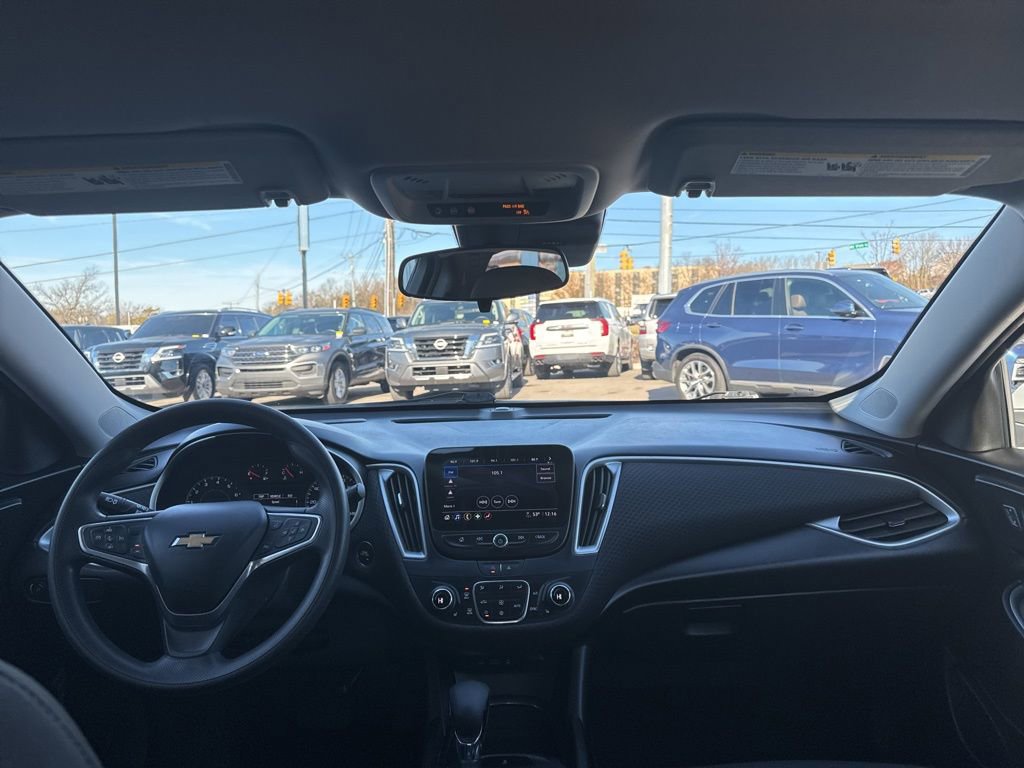 Used 2023 Chevrolet Malibu LT image 21