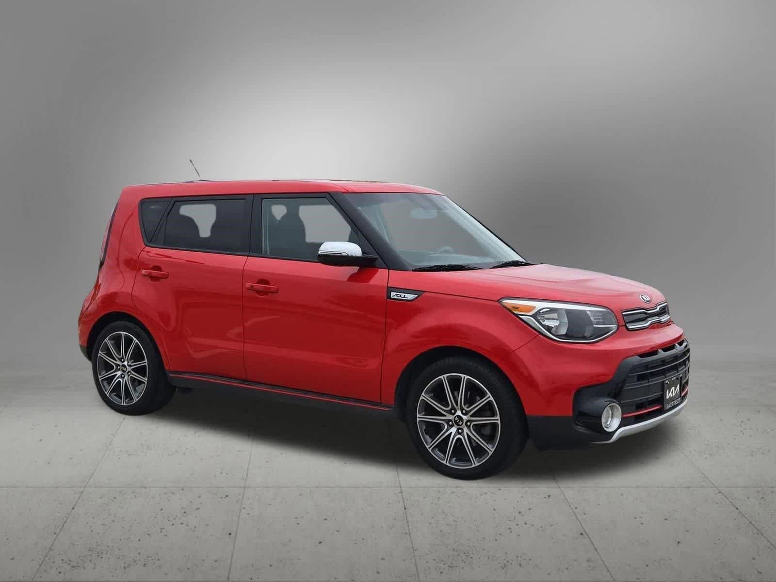 Used 2019 Kia Soul ! FWD image 8
