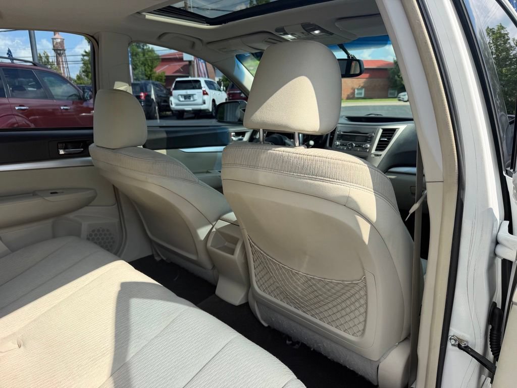 Used 2011 Subaru Legacy 2.5i Premium AWD/4WD image 25