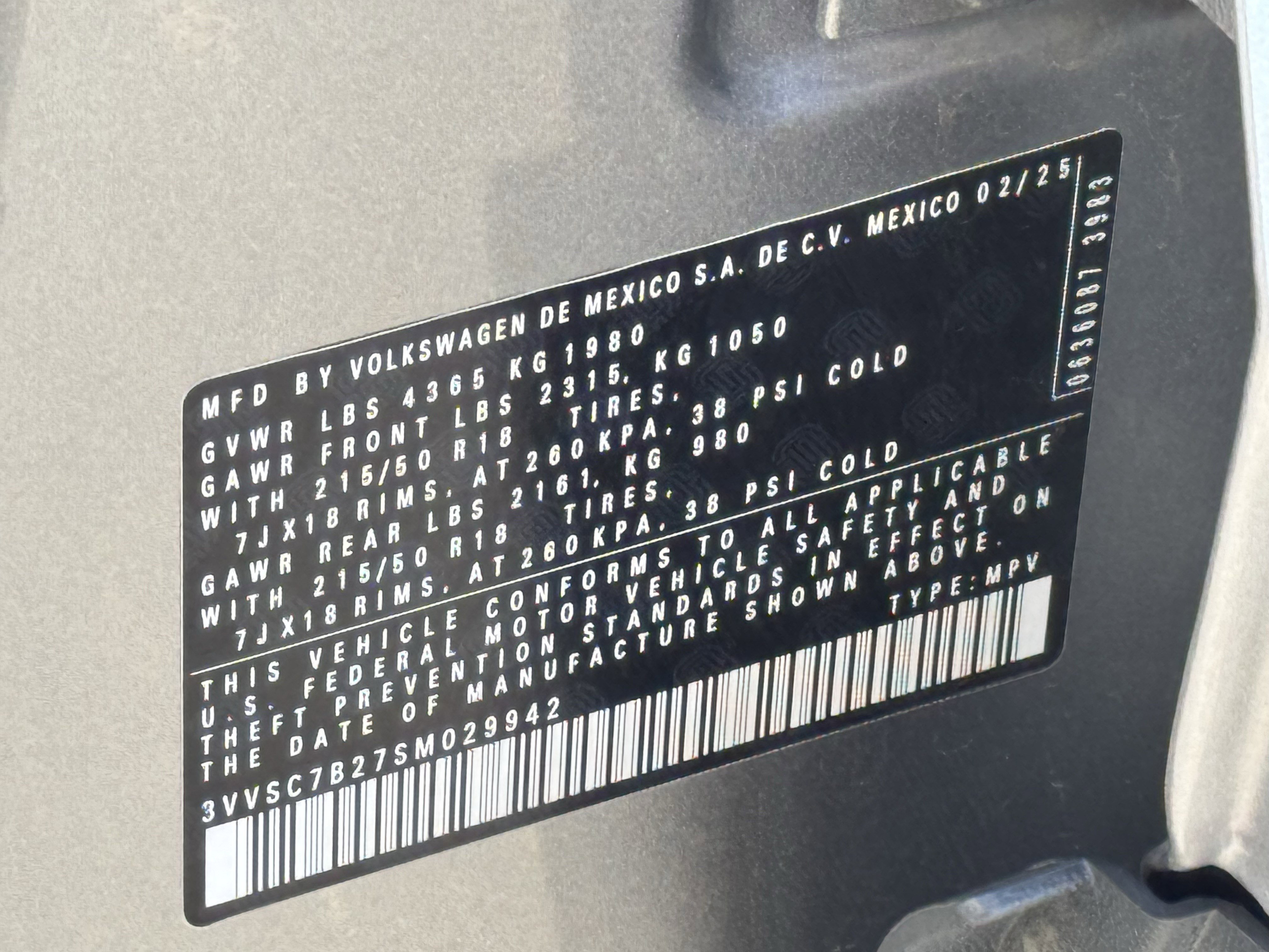 Used 2025 Volkswagen Taos SE image 39