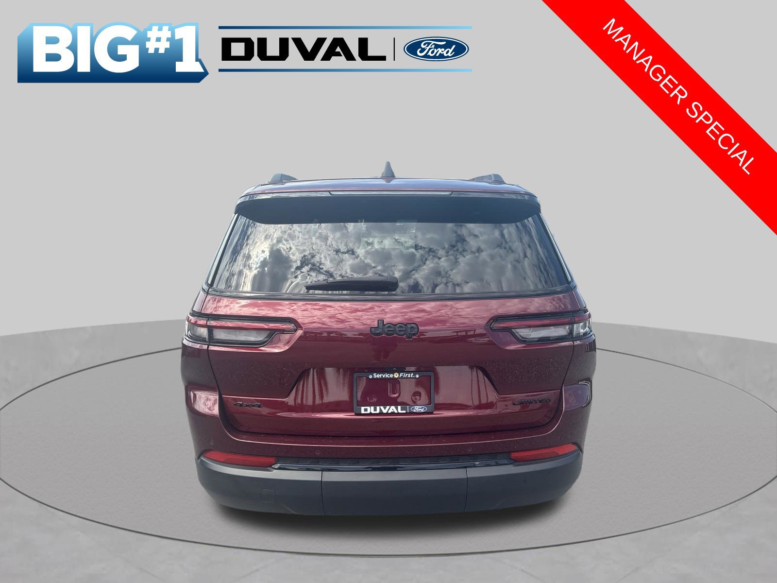 Used 2024 Jeep Grand Cherokee L Limited w/ Black Appearance Package AWD/4WD image 8