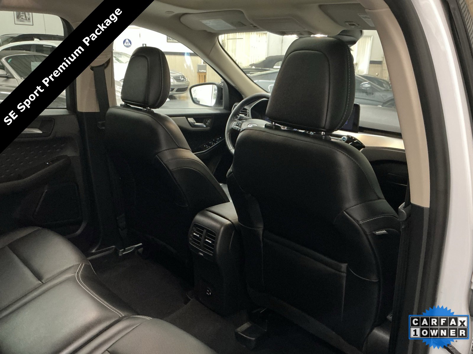 Used 2020 Ford Escape SE Sport image 11