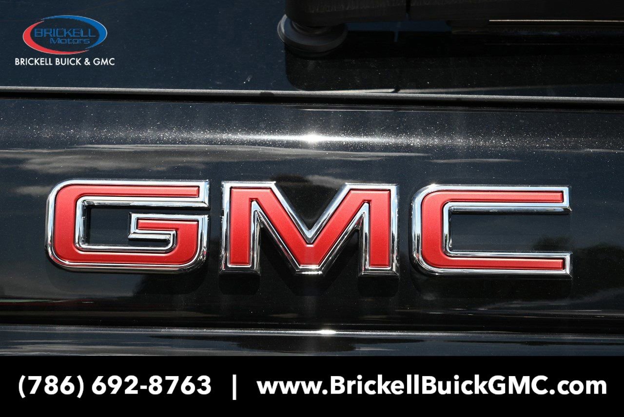 New 2024 GMC Terrain SLT w/ Elevation Edition image 14