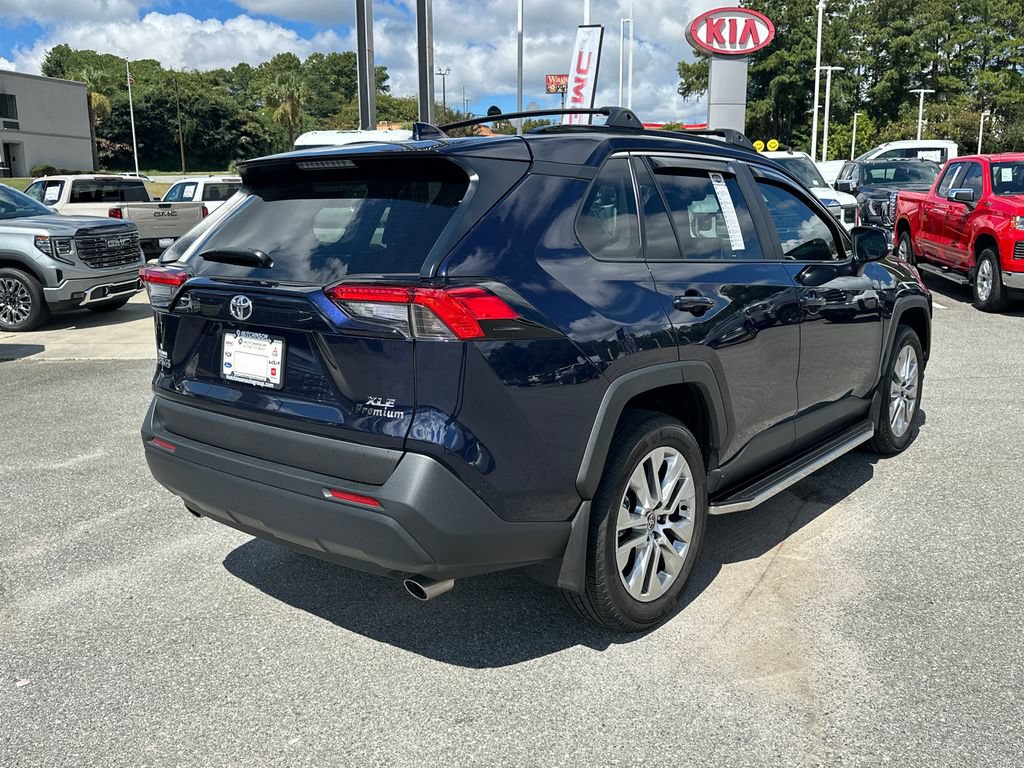 Used 2025 Toyota RAV4 XLE Premium w/ Weather Package FWD image 7
