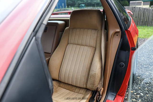 Used 1988 Pontiac Fiero GT RWD image 42