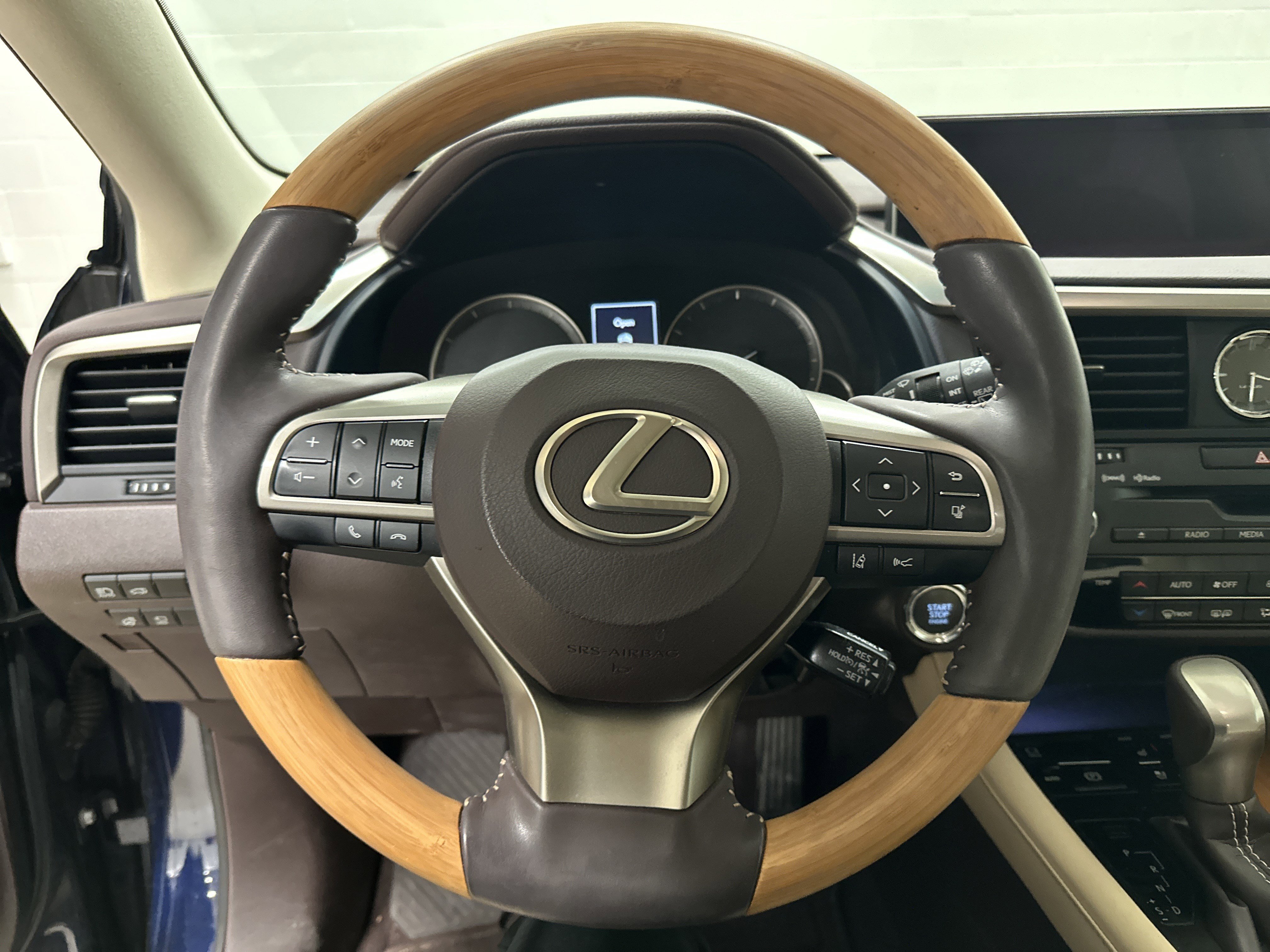Used 2019 Lexus RX 350 AWD image 18