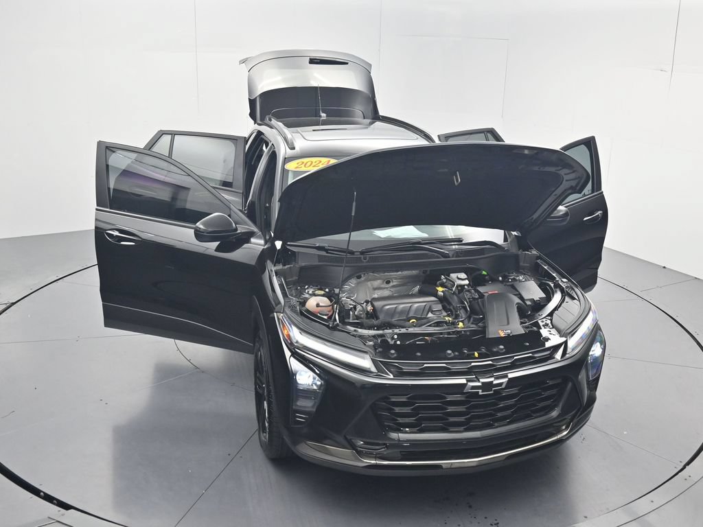 Used 2024 Chevrolet Trax ACTIV w/ Sunroof Package FWD image 55