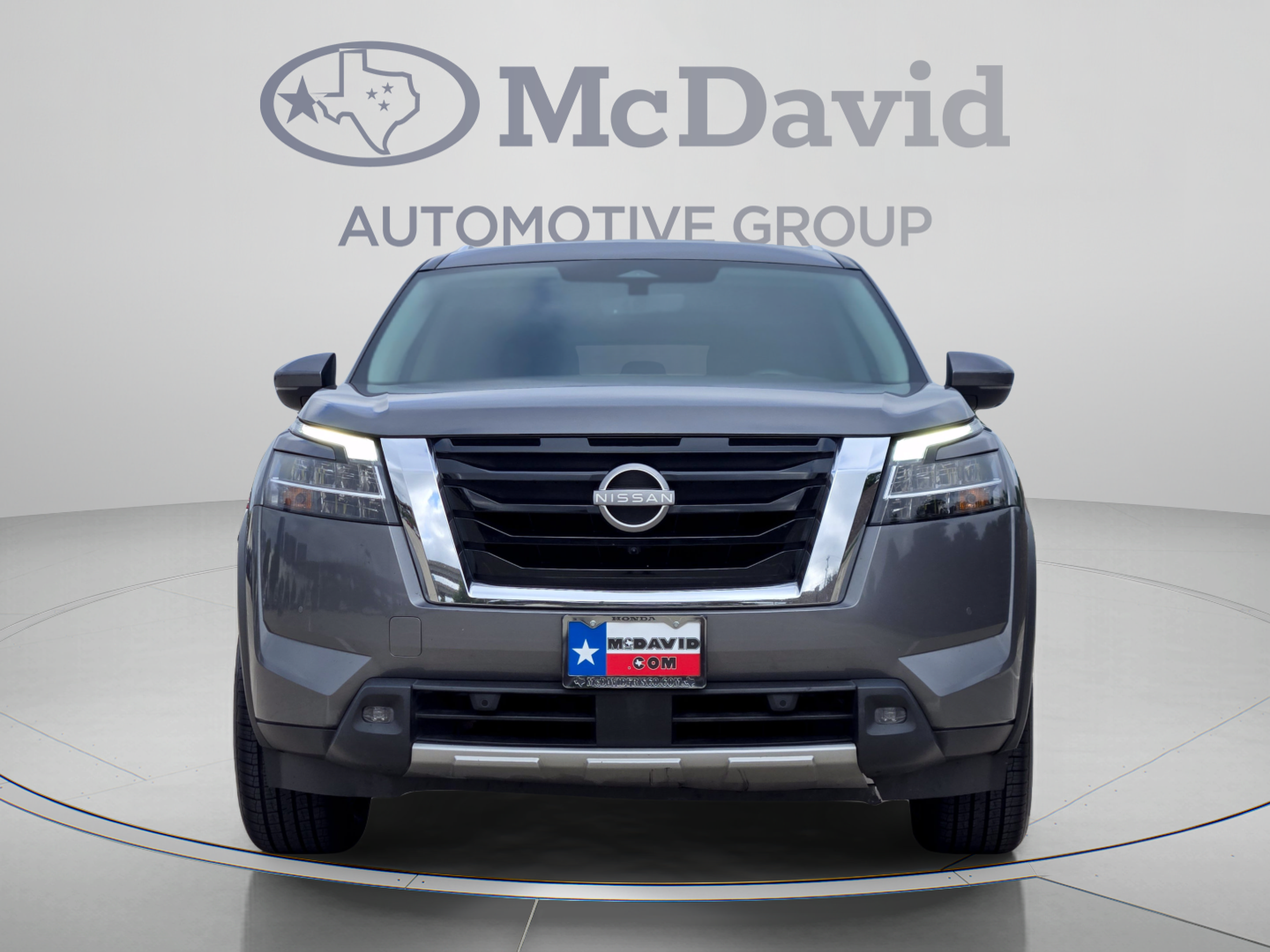 Used 2023 Nissan Pathfinder SL AWD/4WD image 8