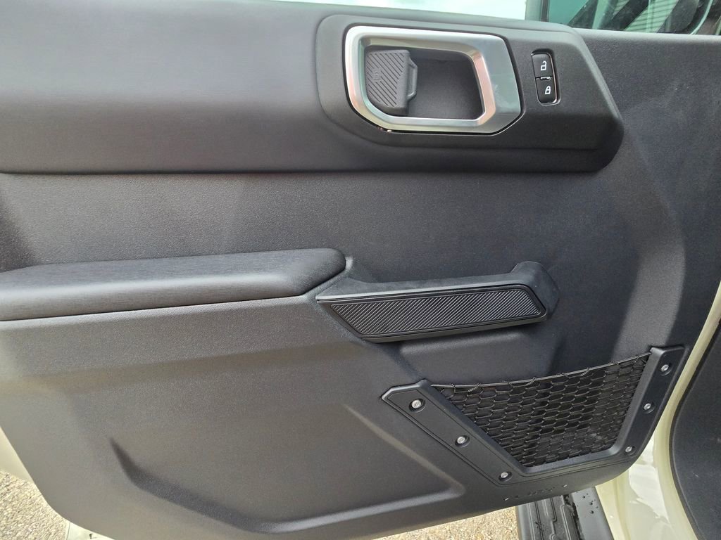 New 2026 Ford Bronco Outer Banks image 16