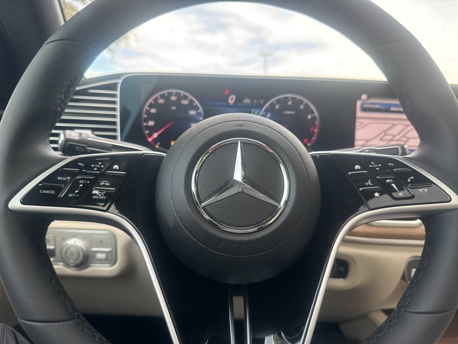 New 2026 Mercedes-Benz GLE 450 4MATIC Coupe image 23