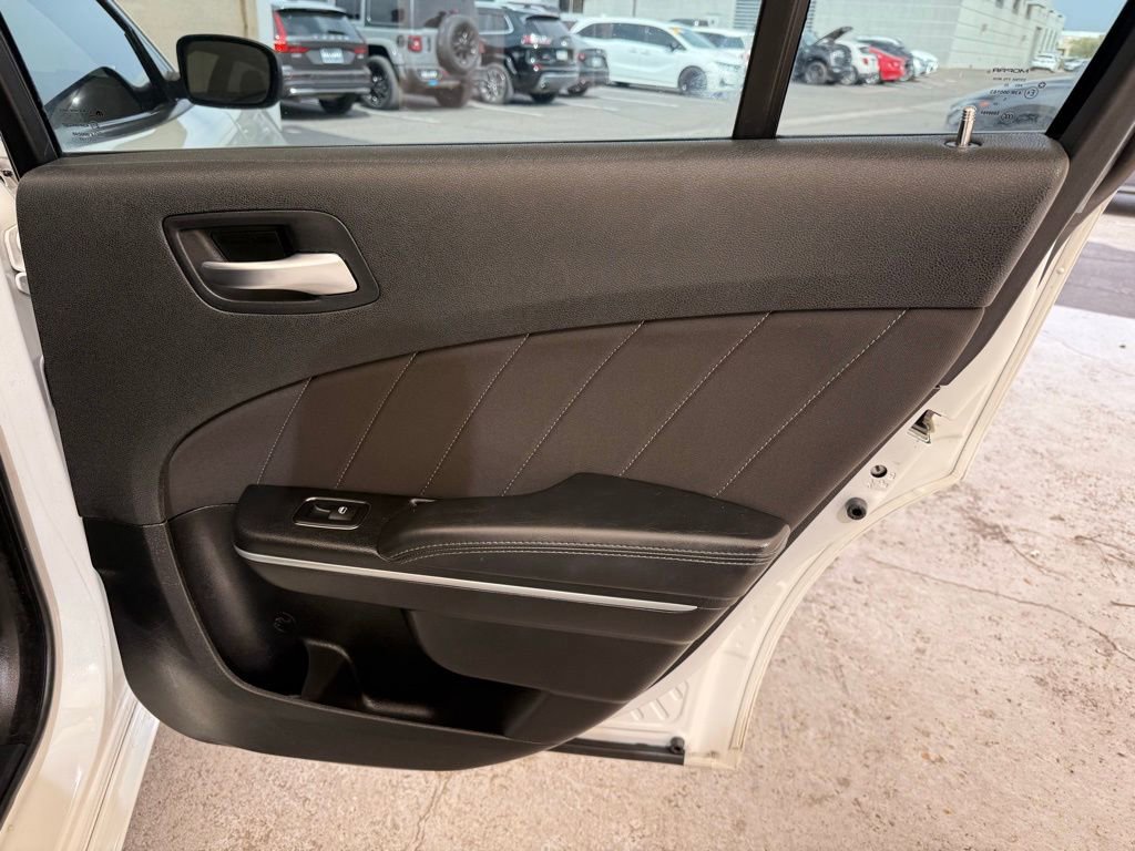 Used 2023 Dodge Charger SXT image 13