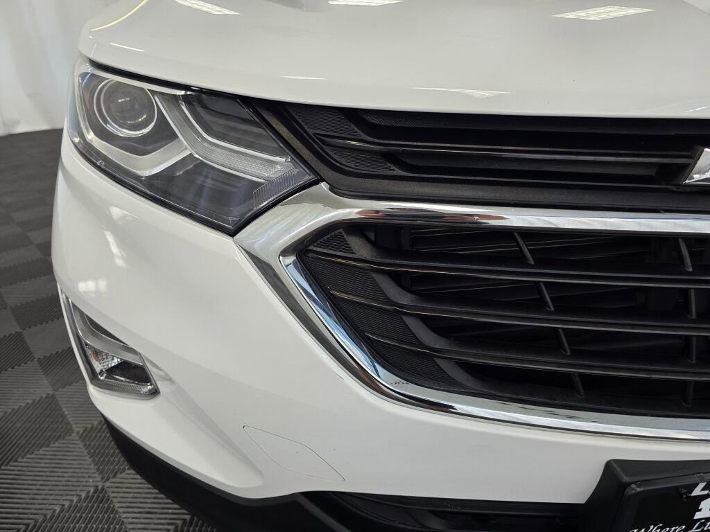 Used 2020 Chevrolet Equinox LS image 27