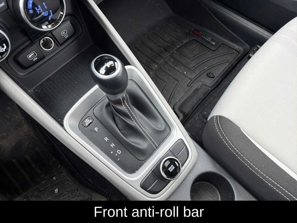 Certified 2023 Hyundai Venue SEL image 21