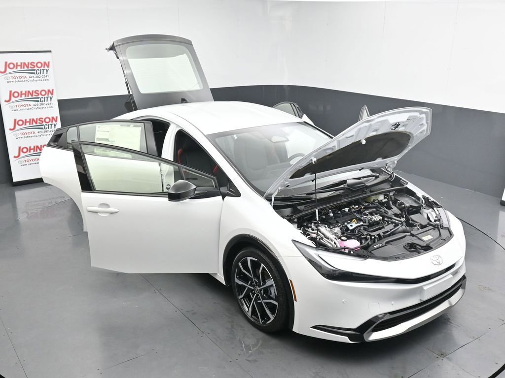 New 2026 Toyota Prius Plug-In Hybrid FWD image 36