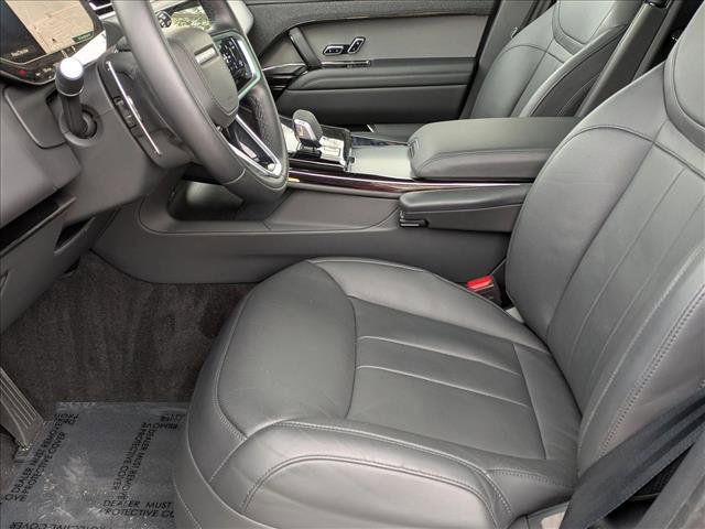 Certified 2025 Land Rover Range Rover Sport SE image 17