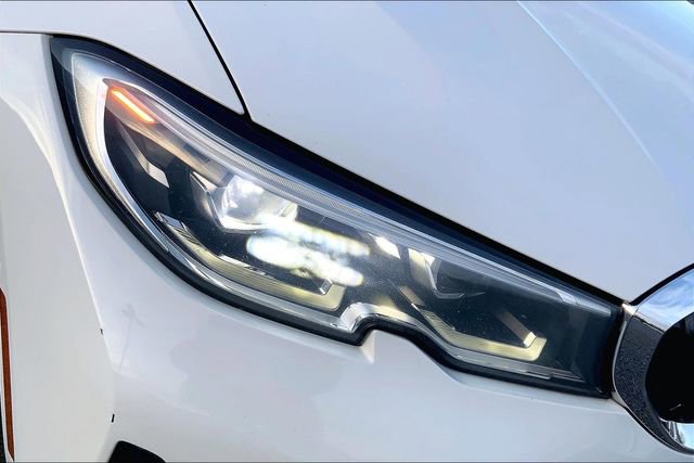 Used 2020 BMW 330i xDrive Sedan w/ Convenience Package image 24