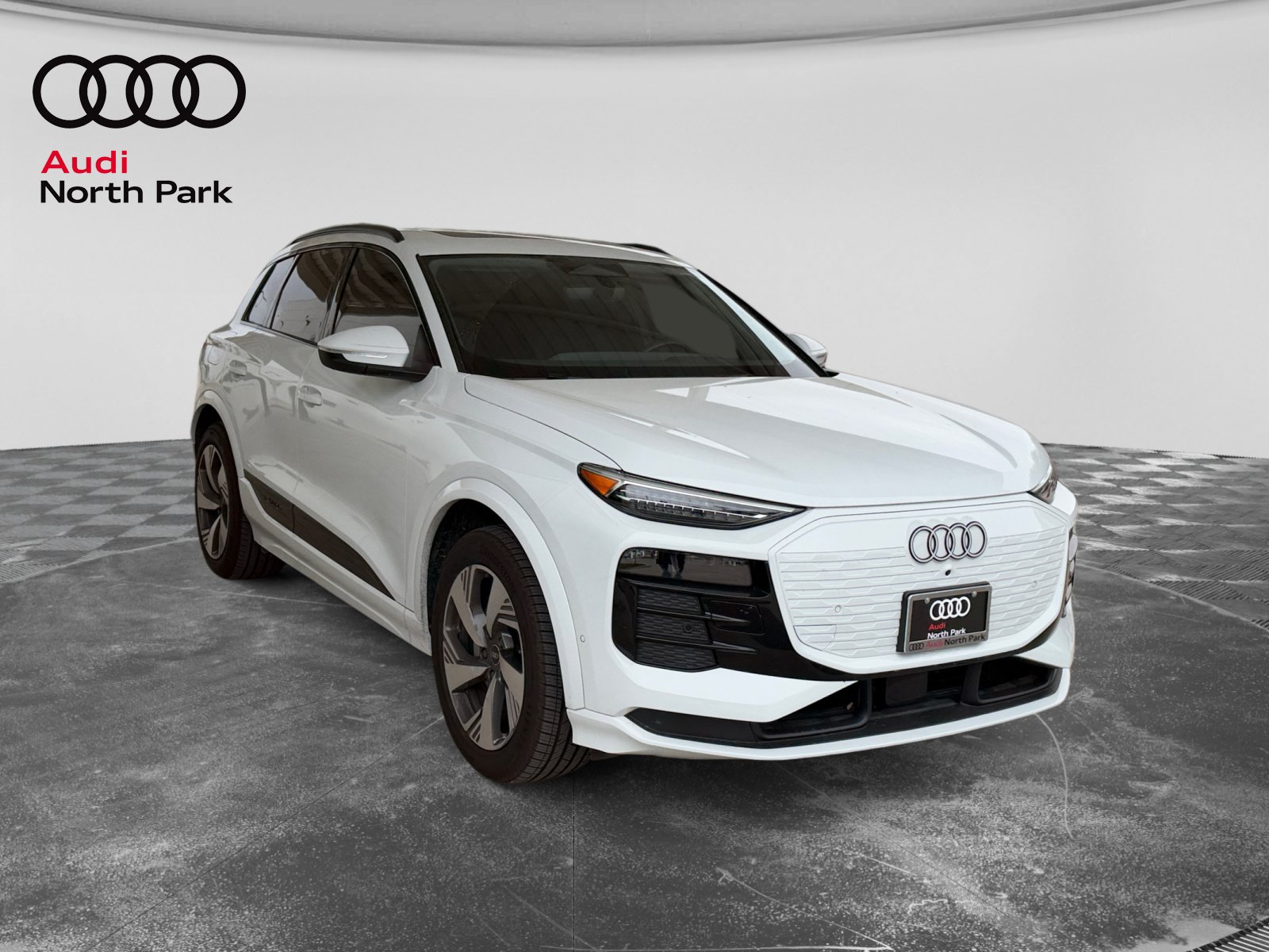 Used 2025 Audi Q6 e-tron Prestige w/ Black Warm Weather Package AWD/4WD image 7