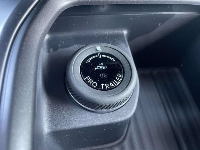 New 2026 Ford Expedition Max Active RWD image 17