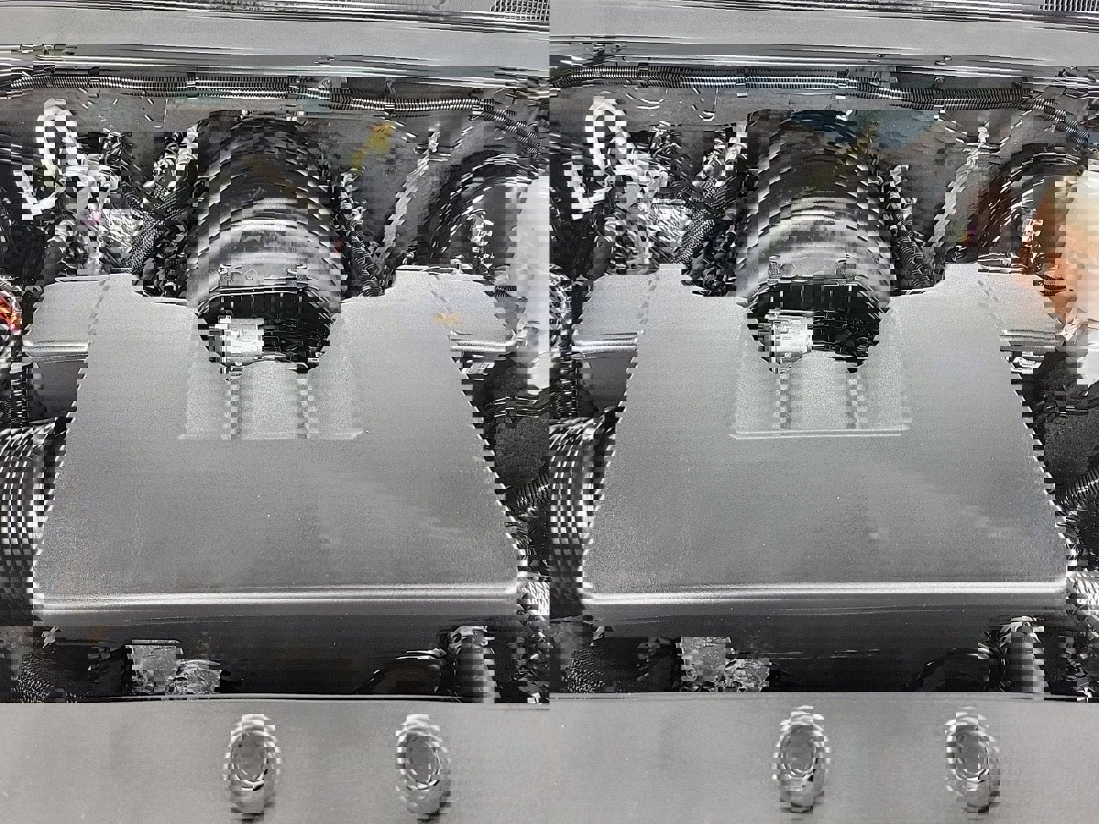 Used 2020 GMC Yukon SLT w/ Open Road Package image 11