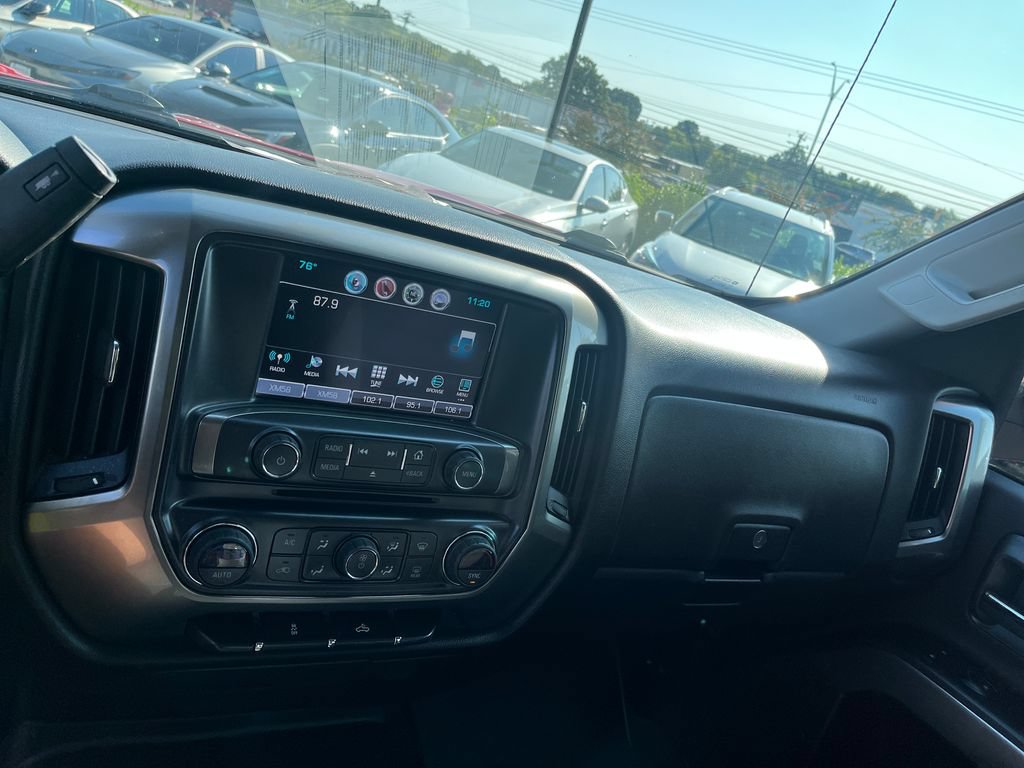 Used 2018 Chevrolet Silverado 1500 LT w/ All Star Edition RWD image 15