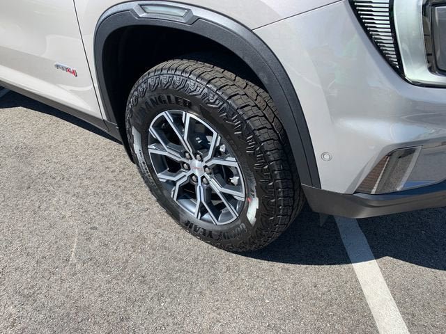 New 2026 GMC Acadia AT4 w/ Super Cruise Package AWD/4WD image 5