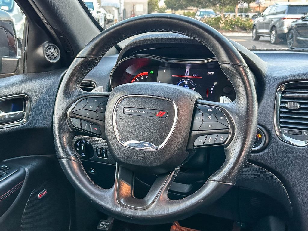 Used 2018 Dodge Durango R/T w/ Technology Group AWD/4WD image 19