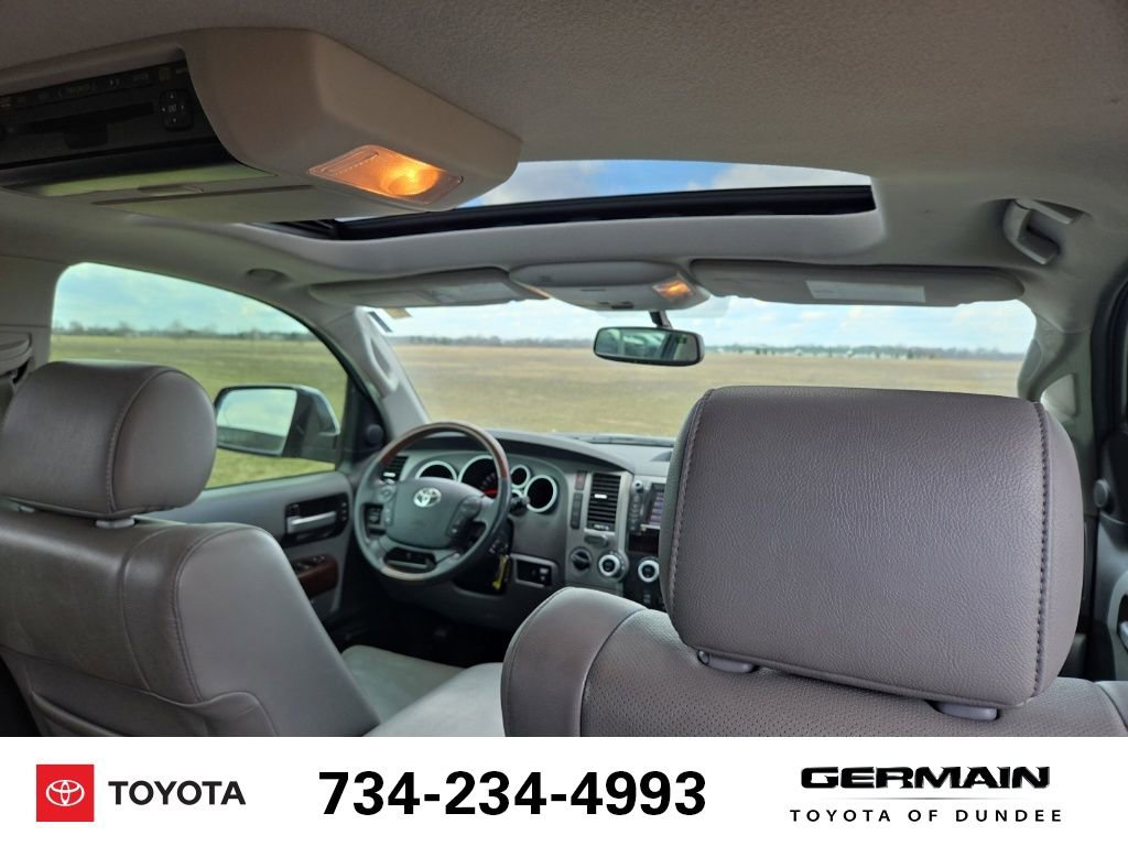 Used 2012 Toyota Sequoia Platinum image 22
