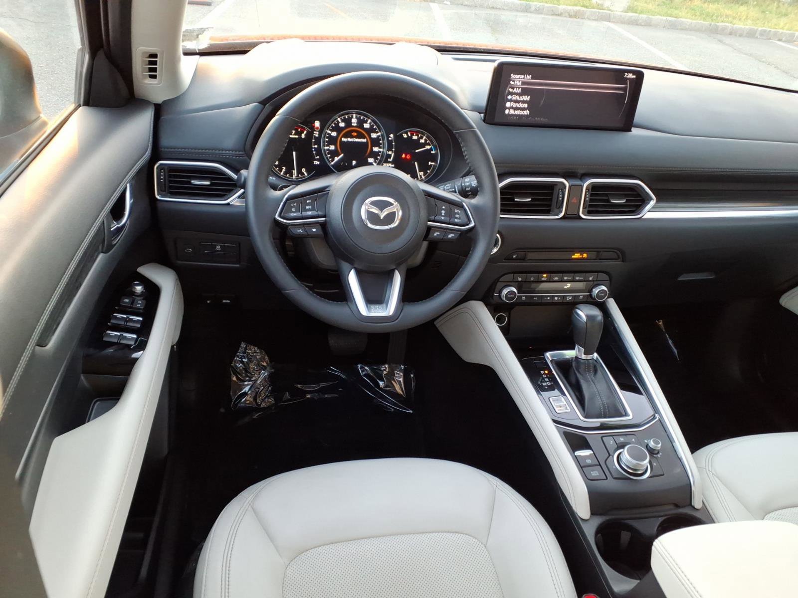 Used 2023 MAZDA CX-5 AWD 2.5 S w/ Premium Plus Pkg image 8