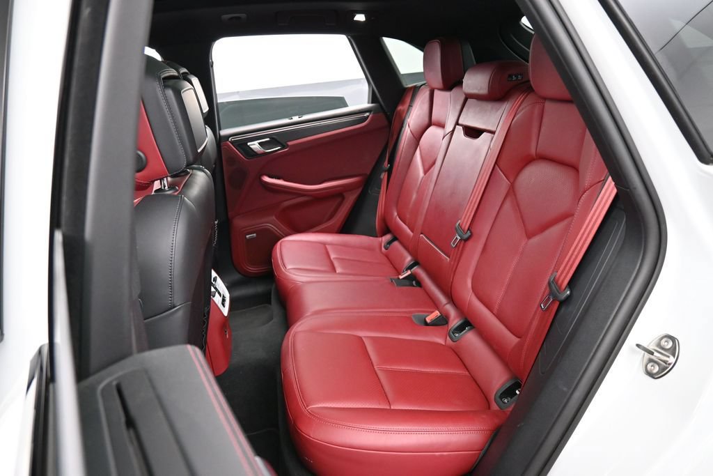 Certified 2022 Porsche Macan GTS AWD/4WD image 26
