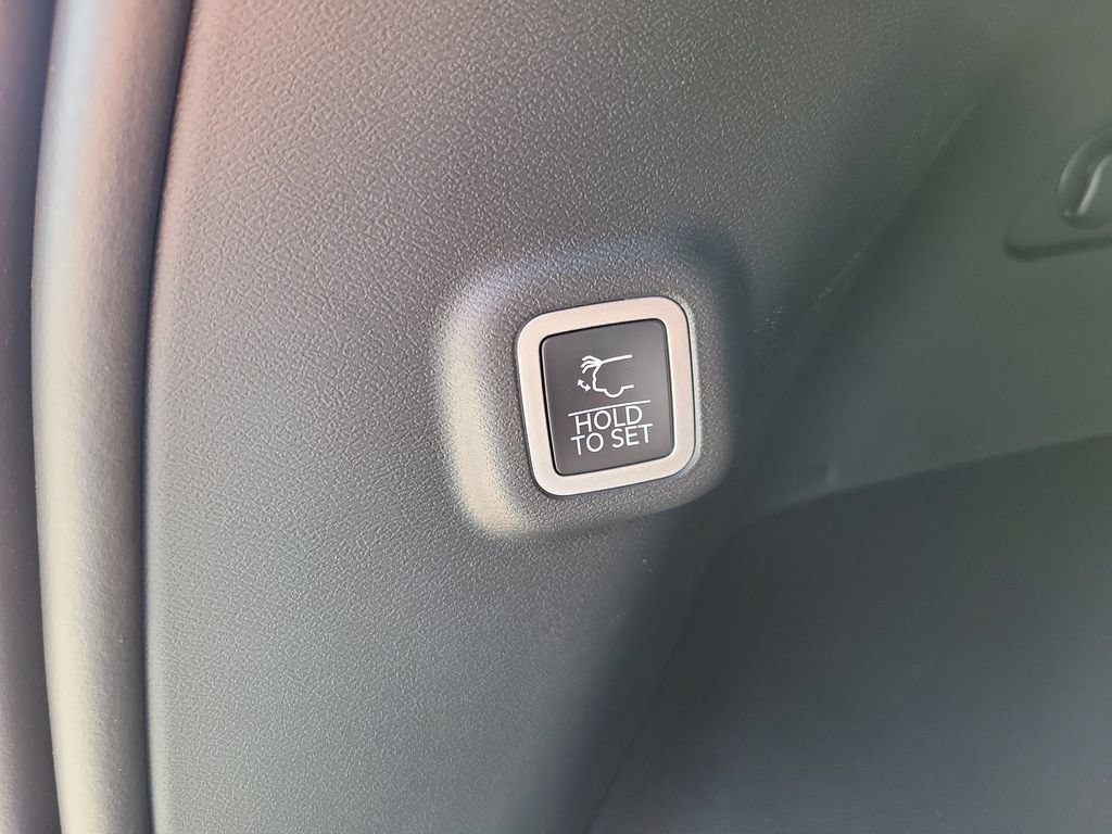 New 2026 Jeep Cherokee Overland AWD/4WD image 35