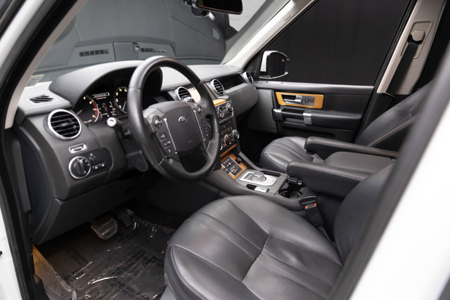 Used 2016 Land Rover LR4 HSE AWD/4WD image 42