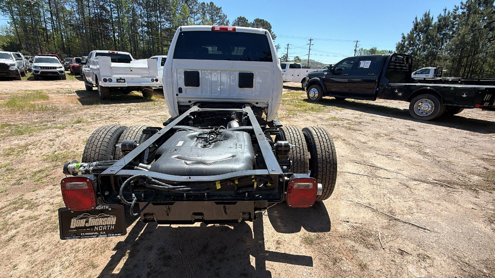 New 2026 RAM 3500 Tradesman AWD/4WD image 9