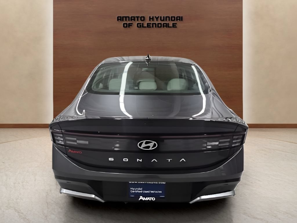 Certified 2025 Hyundai Sonata SEL FWD image 5