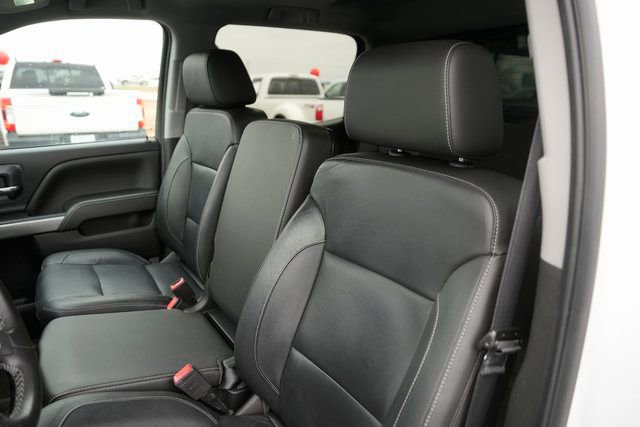 Used 2018 Chevrolet Silverado 1500 LT w/ Texas Edition image 10