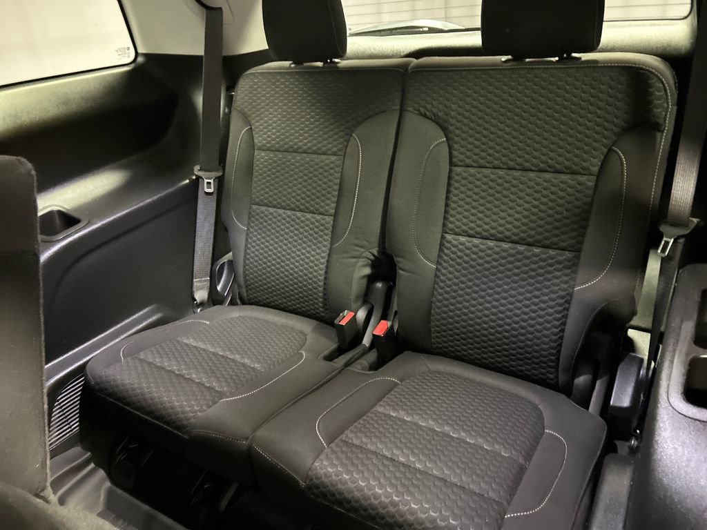 Used 2019 GMC Acadia SLE image 23