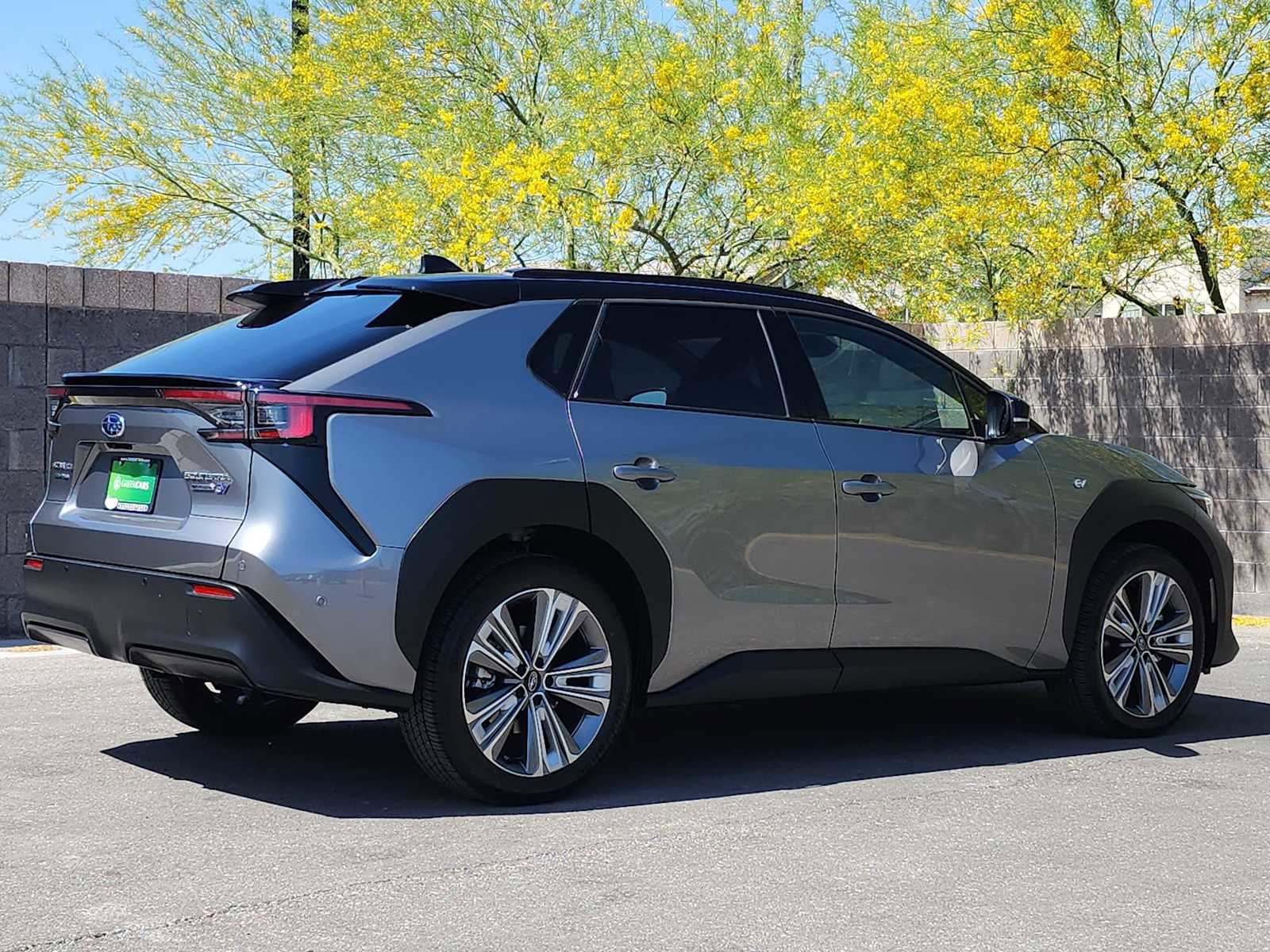 Used 2024 Subaru Solterra Touring image 9