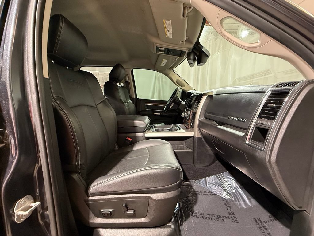 Used 2018 RAM 1500 Laramie w/ Convenience Group AWD/4WD image 20