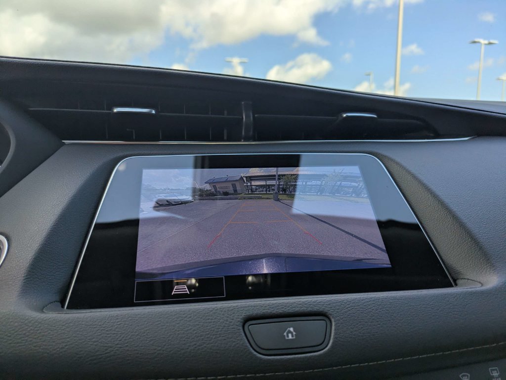 Used 2023 Cadillac XT4 Luxury FWD image 20
