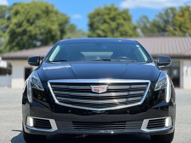 Used 2019 Cadillac XTS Luxury FWD image 2
