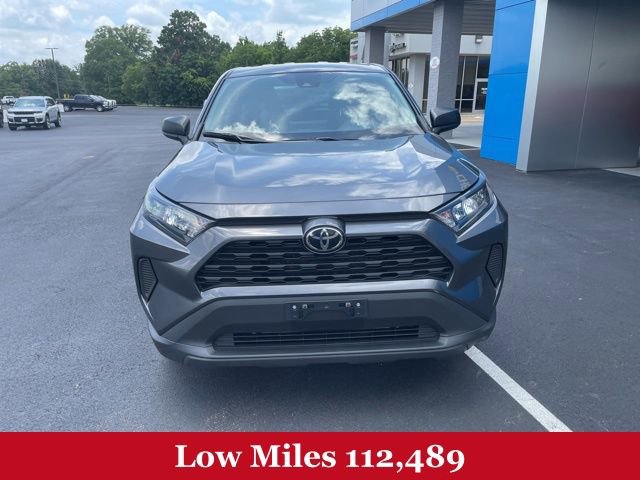 Used 2022 Toyota RAV4 LE image 2