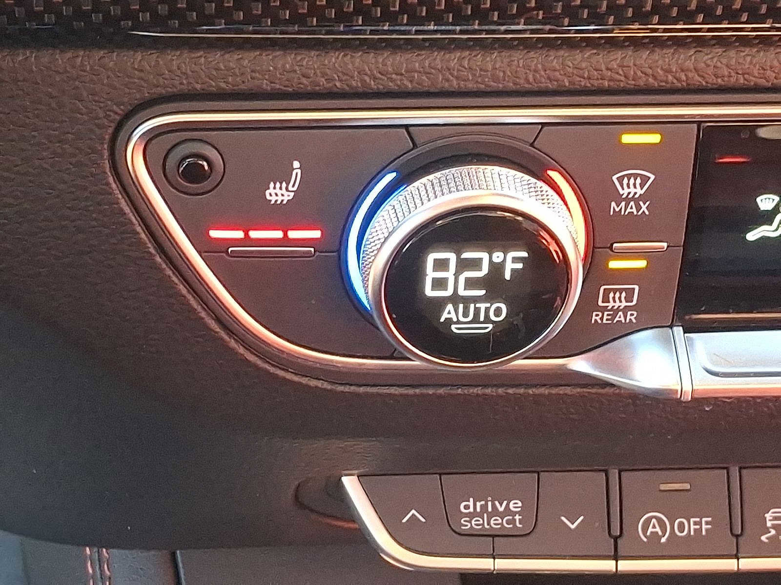 Used 2023 Audi SQ5 Premium Plus w/ Premium Plus Package image 19