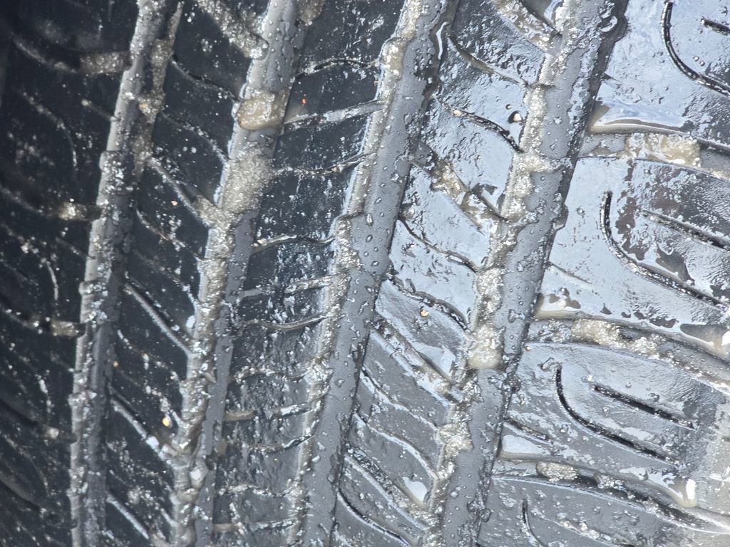 Used 2020 Ford Fusion SE image 8