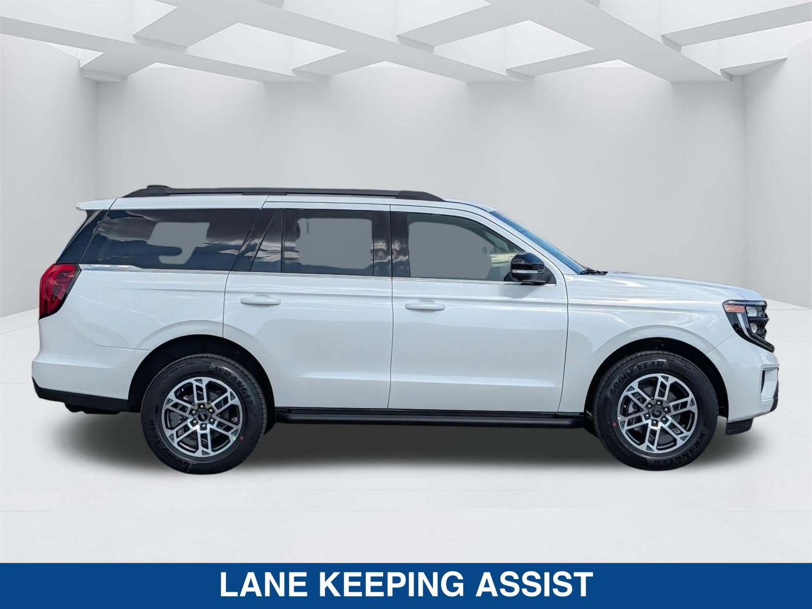 New 2026 Ford Expedition Active video 3