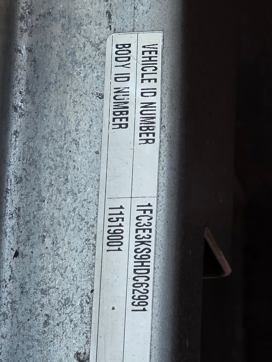 Used 2017 Ford E-350 and Econoline 350 Super Duty w/ A/C Prep Package image 33