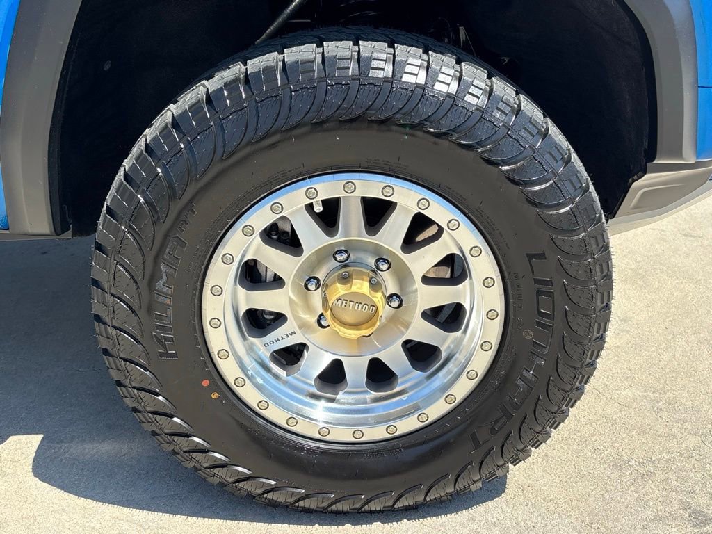 Used 2023 GMC Canyon AT4 w/ AT4 Premium Package image 28